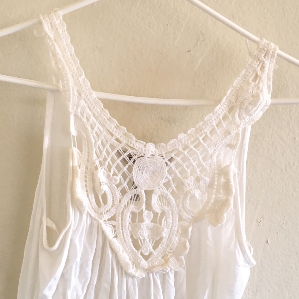 BCBG white top w/ crochet design